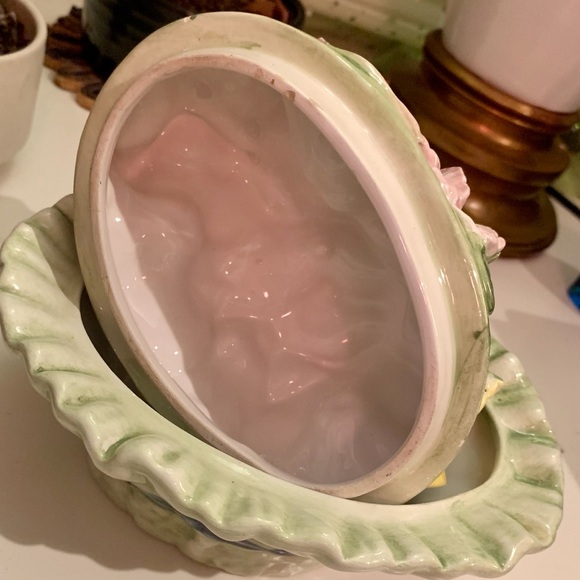 Italian San Marco Nove Lidded Pansy Dish - Picture 5 of 10